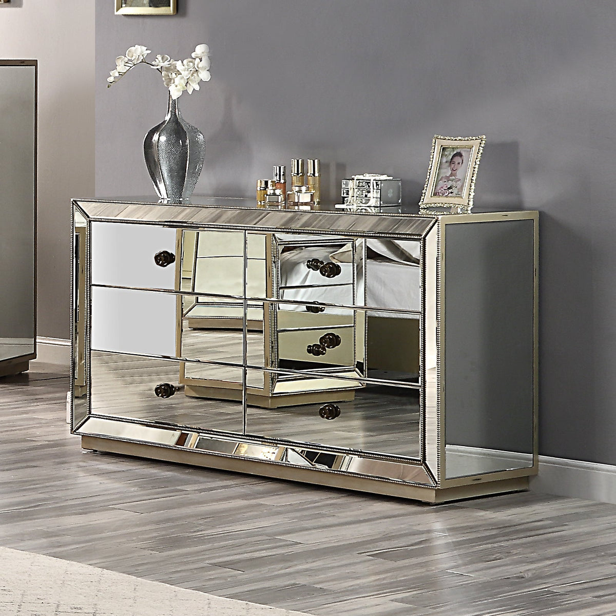 Germany MDF Mirrored Work 6 Drawers Gold Colour Dresser
