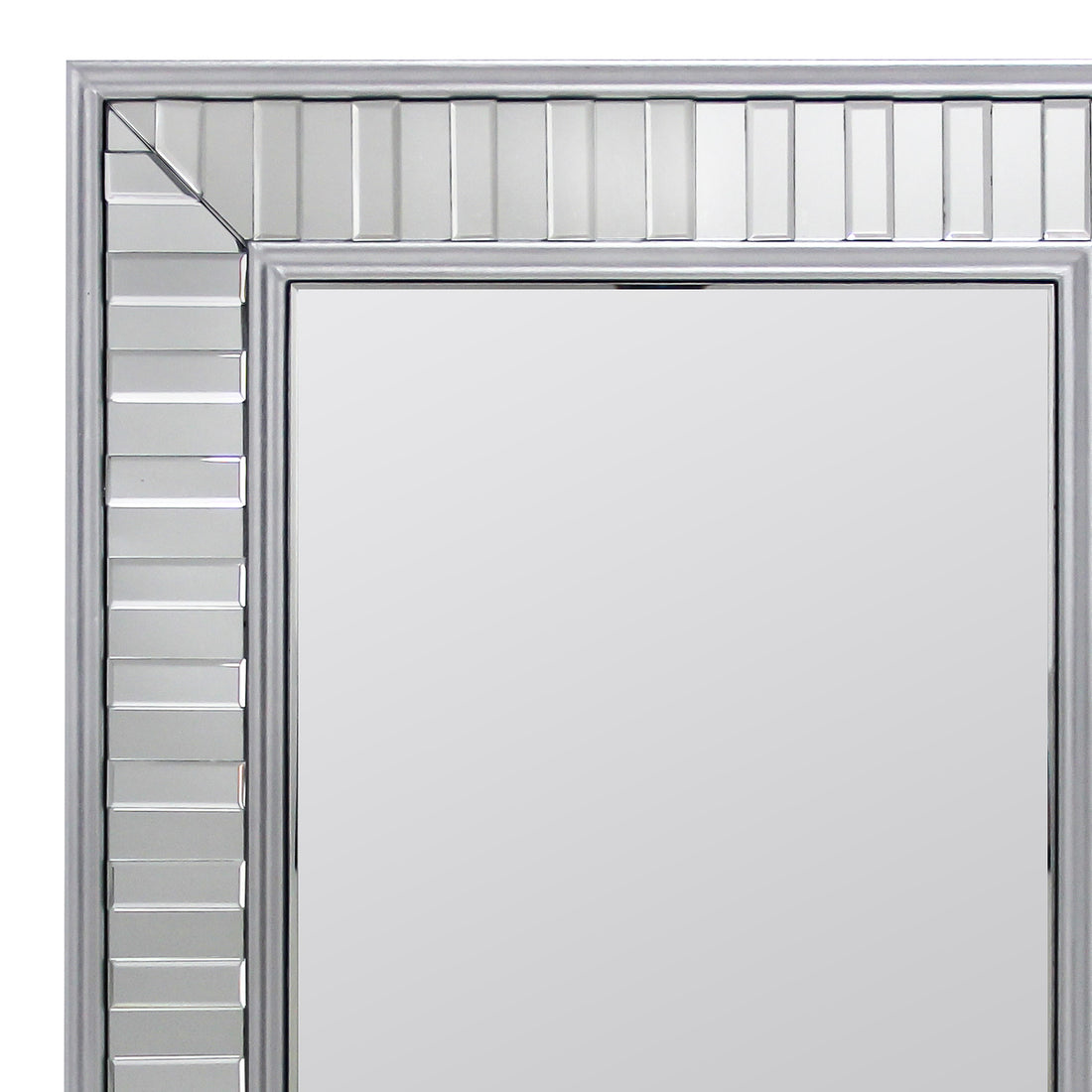 Contemporary Rectangular Wall Mirror in Timeless Silver with Premium Glass