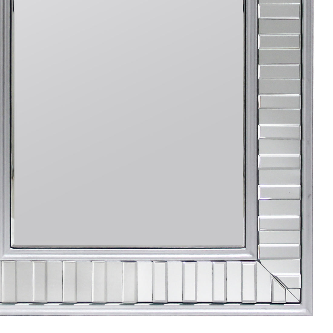 Contemporary Rectangular Wall Mirror in Timeless Silver with Premium Glass
