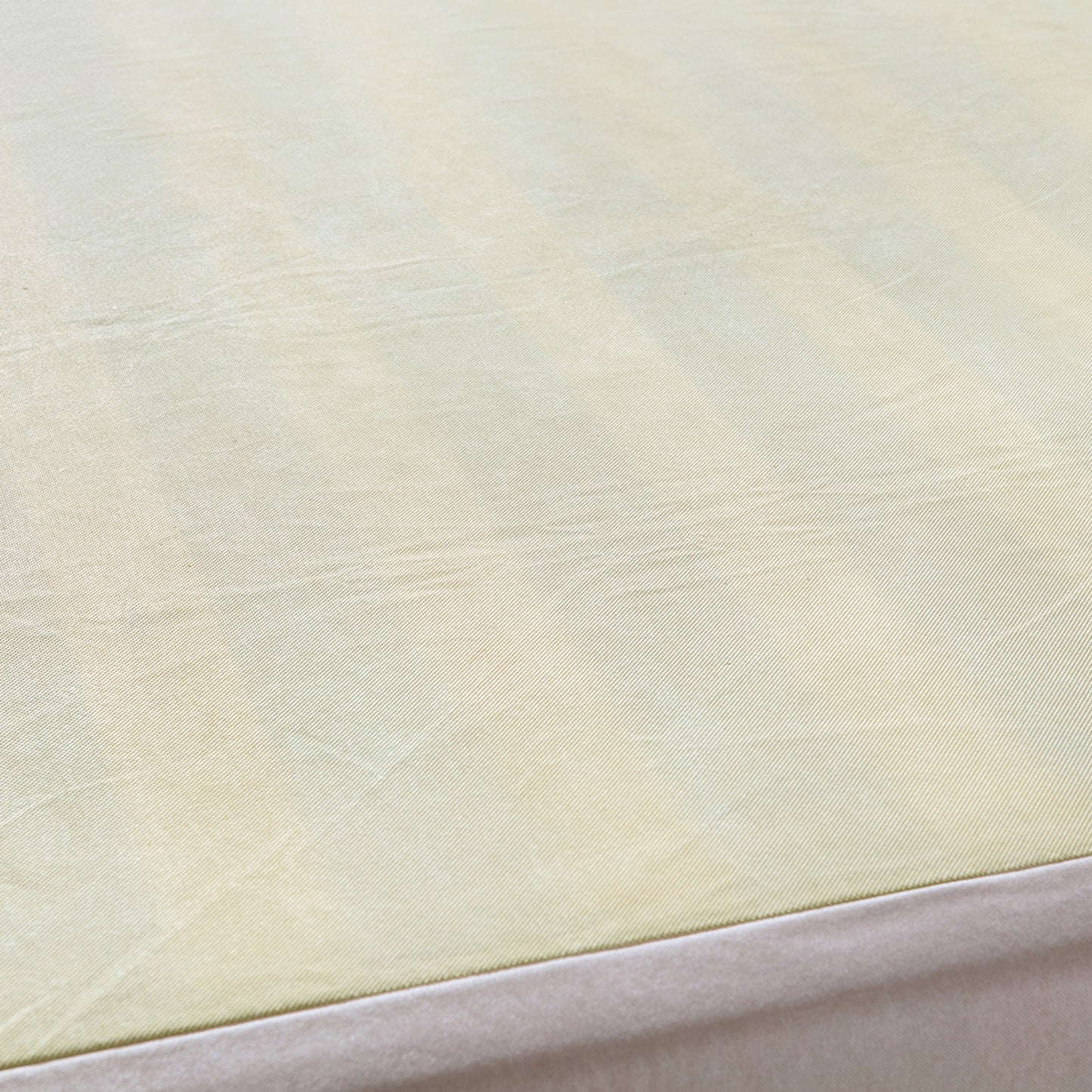 Wooden Mattress Base Ensemble Solid Slat With Removable Cover